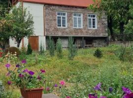 Hooni_guesthouse，位于Odzun的酒店