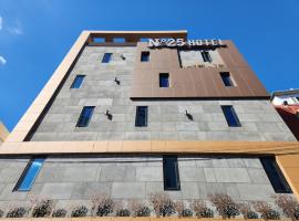 No25 Samcheonpo，位于泗川的酒店