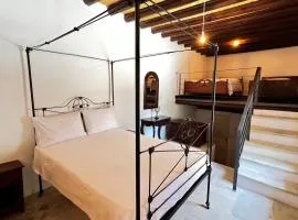 Kaizer Suites