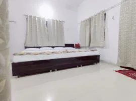 NANDI Home Stay