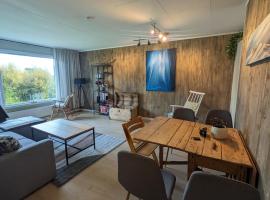 Lyngen accommodation and sauna，位于灵塞德的酒店