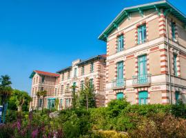 Résidence de Tourisme Vacances Bleues Villa Regina，位于阿卡雄的酒店