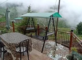 Icebergs Mussoorie - A Boutique stay and 24 hrs roof top cafe