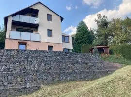 Chata Pastviny, Vlčkovice