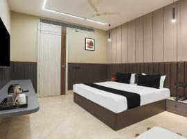 Super Townhouse OAK Hisar，位于希萨尔的酒店