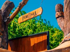 Feronia Suites，位于杰尔宾特的酒店