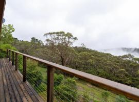 Mountain View Hideout with Stargazing Telescope，位于温特沃斯瀑布的酒店