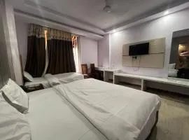 Hotel Embassy Near Rk Ashram Metro