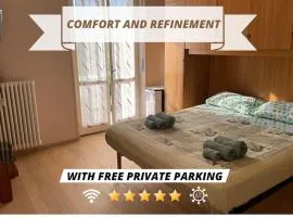 Comfort e Raffinatezza Con Parcheggio Gratis