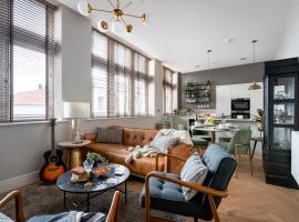 Cathedral Yard - Art Deco Luxury (Exeter)，位于埃克塞特的酒店