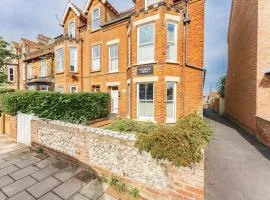 Ivydale - Sheringham Cottages