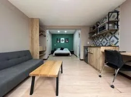 Económico alojamiento en Medellín por días - A102 By Roots Rentals