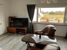 Duży komfortowy apartament，位于格拉耶沃的酒店