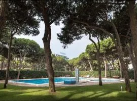 SeaHomes Vacations - Seafront Apt in Blanes with PKG