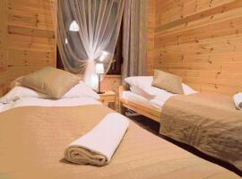 Camping Przywidz - Mała Szwajcaria，位于普日维兹Zielona Brama Ski Lift附近的酒店