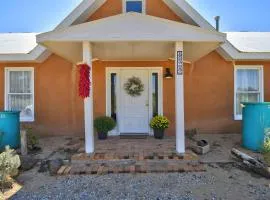 El Ranchito Alegre Taos-Style 3BR in Corrales