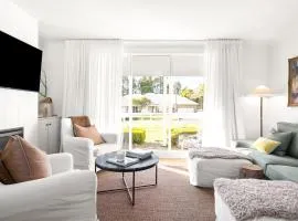 The Waratah Cottage