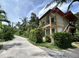 Mina House