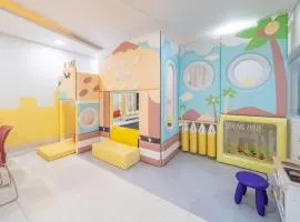 Gapyeong Wow Kids Pool Villa