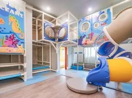 Gapyeong Aiwa Hill Kids Pool Villa