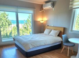 Yangyang Happy House Pension，位于襄阳郡的酒店
