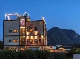 Seogwipo 864 Pension