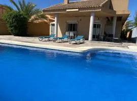 CHALET CON PISCINA A 100m DE LA PLAYA LA MANGA