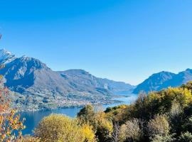 Casa con giardino e vista lago，位于奇文纳的酒店