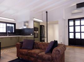 Loft reformado，位于科尔内拉德罗布雷加特的酒店