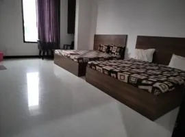 Ashirwad Hotel
