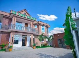 Le vine resort
