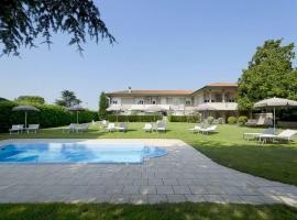 Residence Venezia Park - ENJOY HOLIDAY，位于拉齐塞的酒店