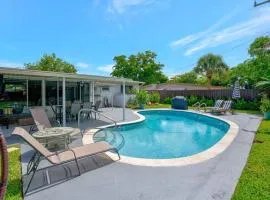 Eagle's Way Floridian Living Heated Pool, Sunroom