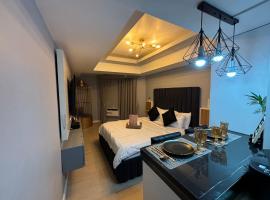 Elegant Studio at Azure North in Pampanga，位于圣费尔南多的酒店