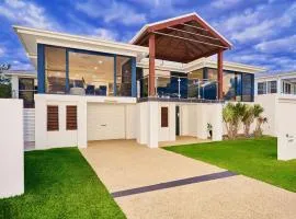 Riverside Luxury