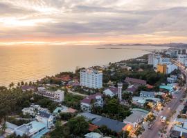 The Tahiti Beach Hotel，位于富国岛国际机场 - PQC附近的酒店