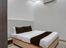 Hotel O Kailash Park near Sakinaka Metro Station