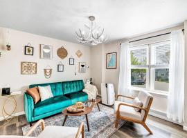 Newly Renovated - Must Stay At In Algoma!，位于Algoma的酒店