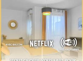 Studio enchanté avec terrasse，位于Luce的酒店