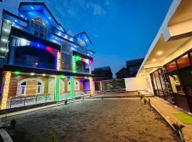 Supreme Resorts，位于Kolur的酒店
