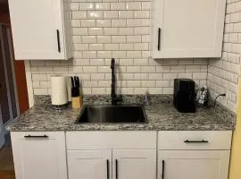Medford Home And 2 Condos With Pool