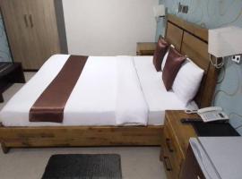 villa toscana victoria island lagos，位于拉各斯的酒店