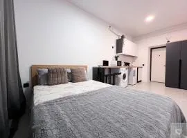 RentHouse Apartments NanoFlat #6