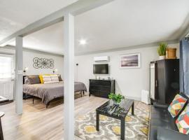 Greenwood Studio Cottage Less Than 1 Mi to Downtown!