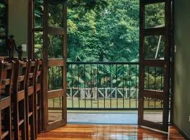 Riverside Oasis Cabin with A C