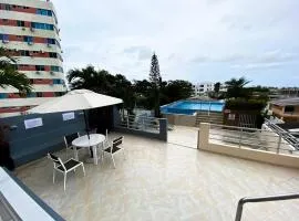 Moderno Oasis frente al mar con piscina y jacuzzi