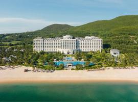 Nha Trang Marriott Resort & Spa, Hon Tre Island，位于芽庄的度假村