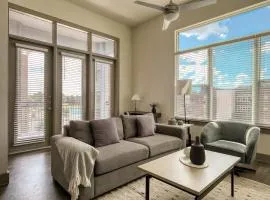 Landing at Enclave at Woodland Lakes - 2 Bedrooms in The Woodlands
