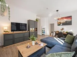 Ferienwohnung Blaßdörfer - Traumhafte Altbauwohnung mit Self-Checkin und 93 qm2