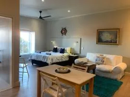 Hermanus Waterfront Apartment 12